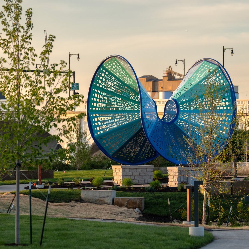 Starburst public sculpture by Blessing Hancock, fabricated by Engineered Artworks, Toledo Ohio